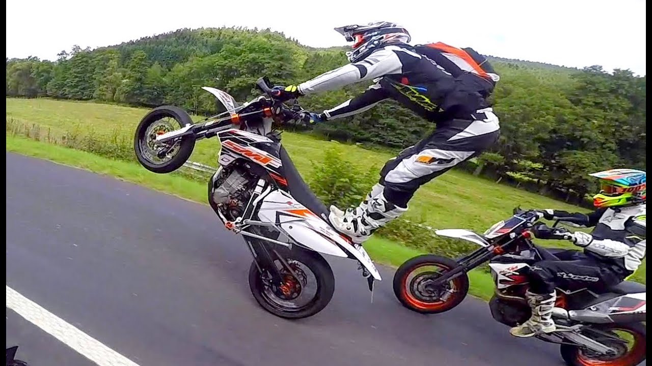 SUPERMOTO MAYHEM: CAFEINE CREW - KIKANINAC - SUPERMOFOOLS