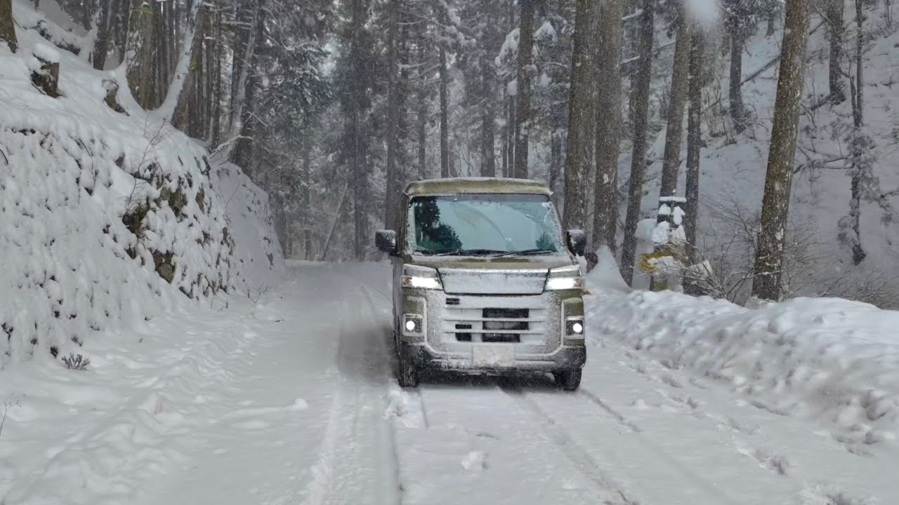 丹波市⇨朝来市黒川温泉♨️国道429号除雪後も降り積もる雪