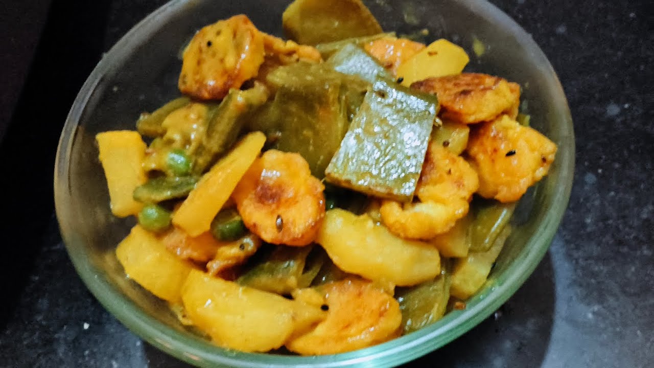 বড়া দিয়ে সিমের তরকারি