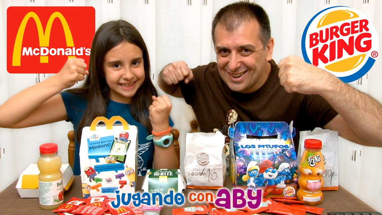 MCDONALDS vs BURGER KING. Happy Meal vs Diver King. Minions vs Pitufos