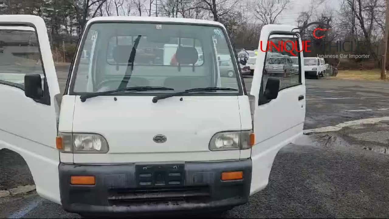 Unique Vehicles offer 1996 5 speed fresh import from Japan, Subaru Sambar 4x4 KEI Mini Truck 4 sale.