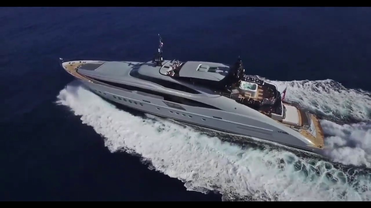 Charter Yacht: Andiamo