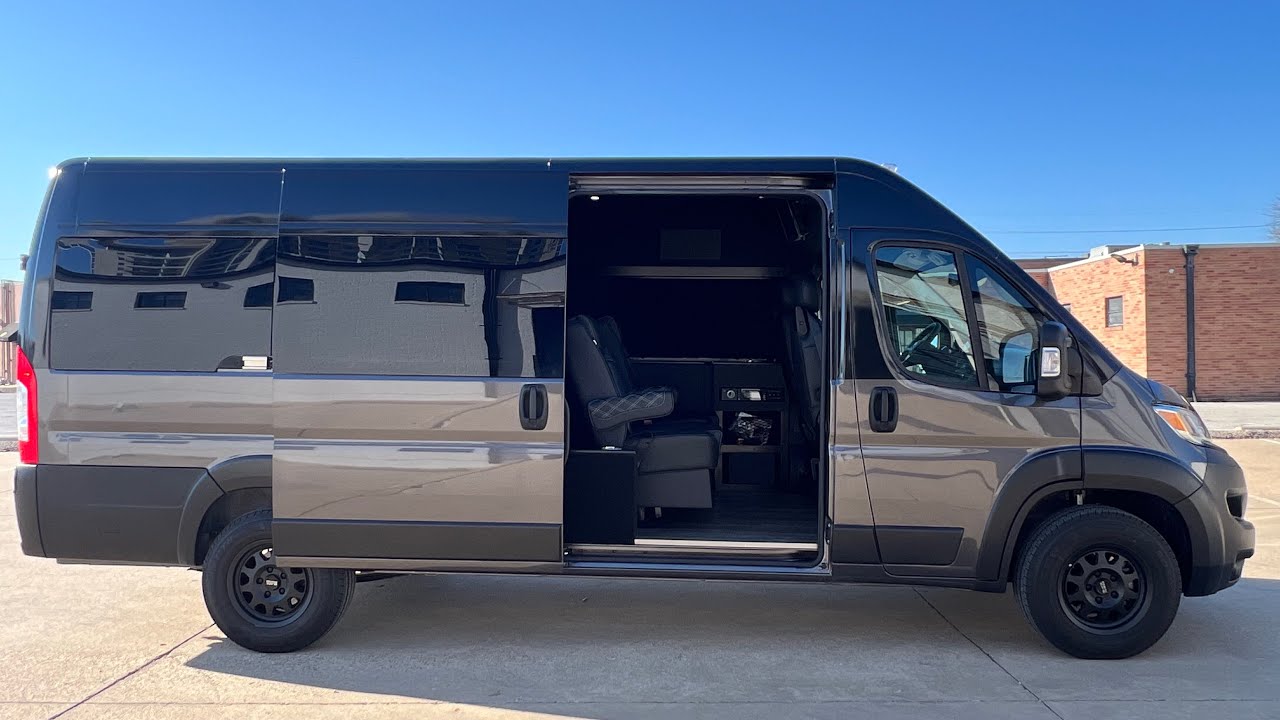 **RARE**  9 Passenger Ram Promaster 3500 TV Swivel Seats Bed 1985 miles! 
