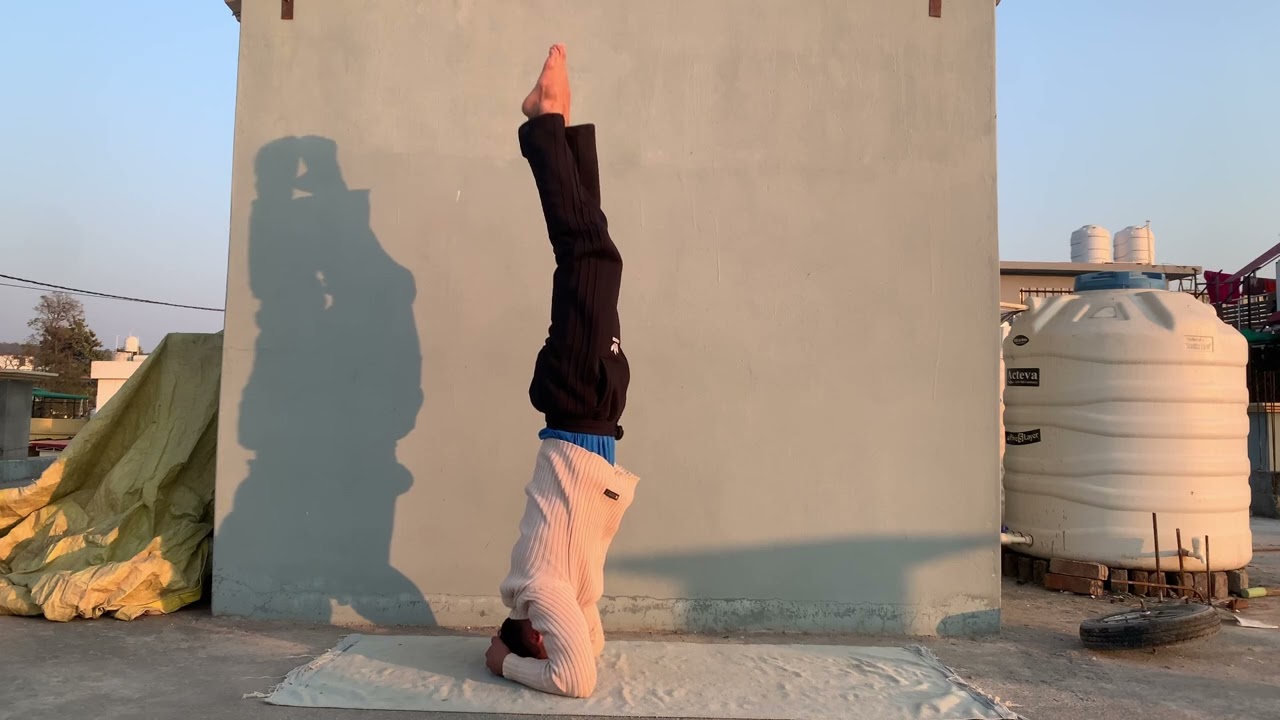 How to headstand || #day143 #bharatvermavlogs 
