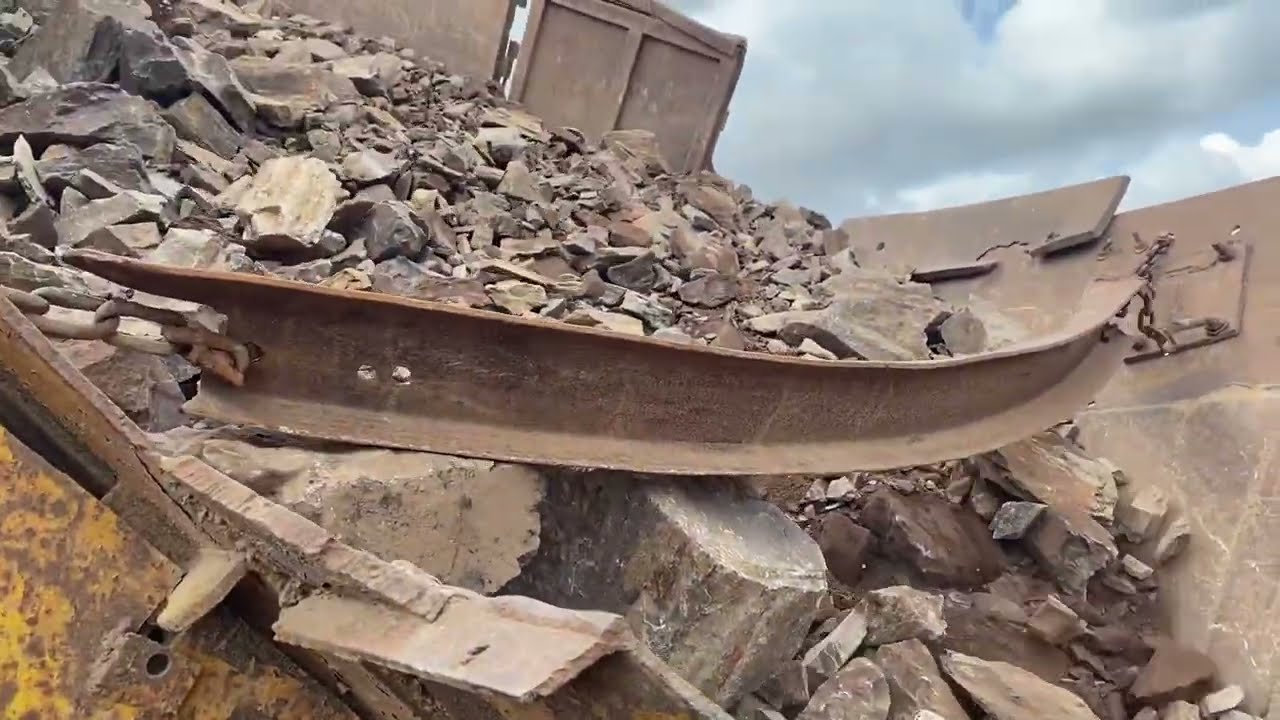 PLAYING  With Giant Rocks.ASMR Rock Quarry CRUSHING Oprations primary jaw Crusher in action#asmr