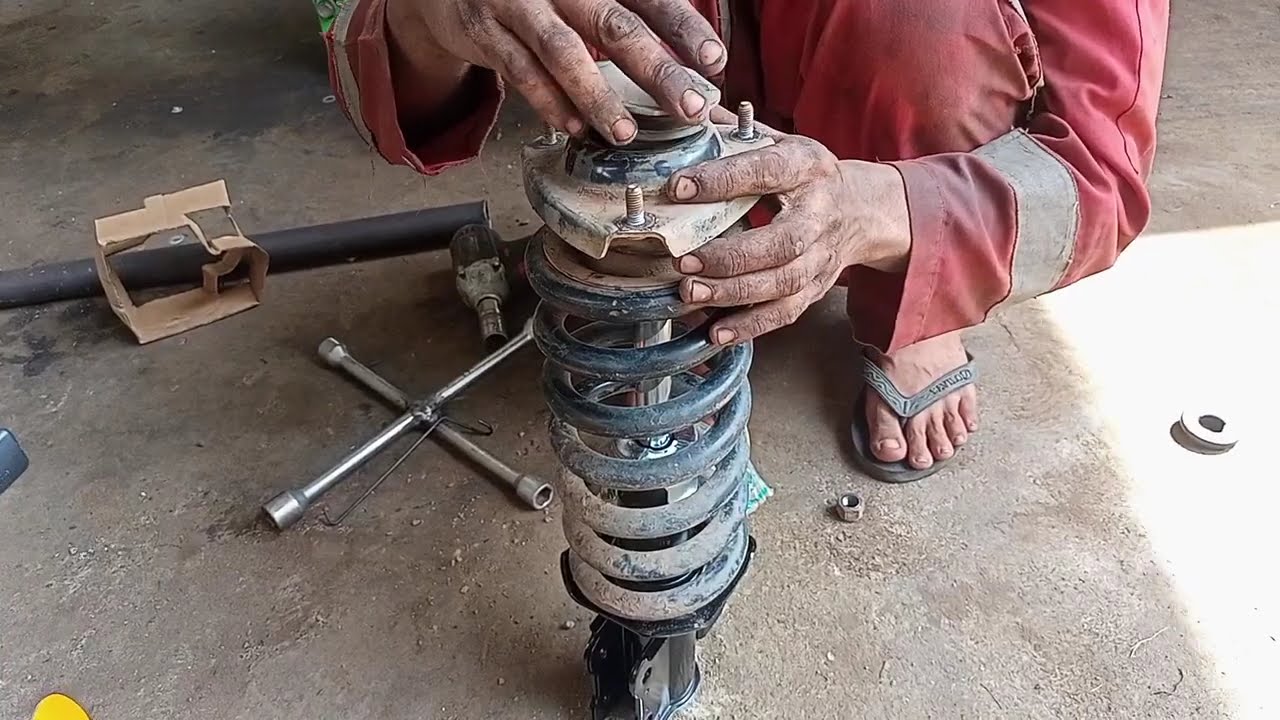 Cara pasang shockbreaker depan mobil carry New