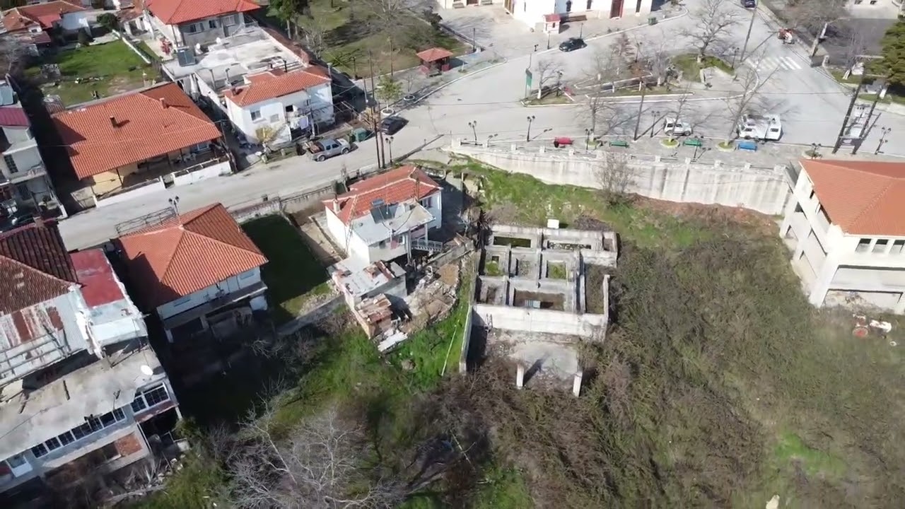 LAND WITH A BUILDING BASE IN CENTRAL ELATOXORI PIERIAS GREECE!