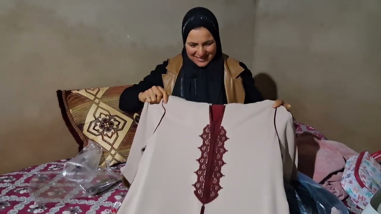 الله يسخرل ويكمل عليه بالخير حطني فمرتب ديالمو واش عندي ضوق
