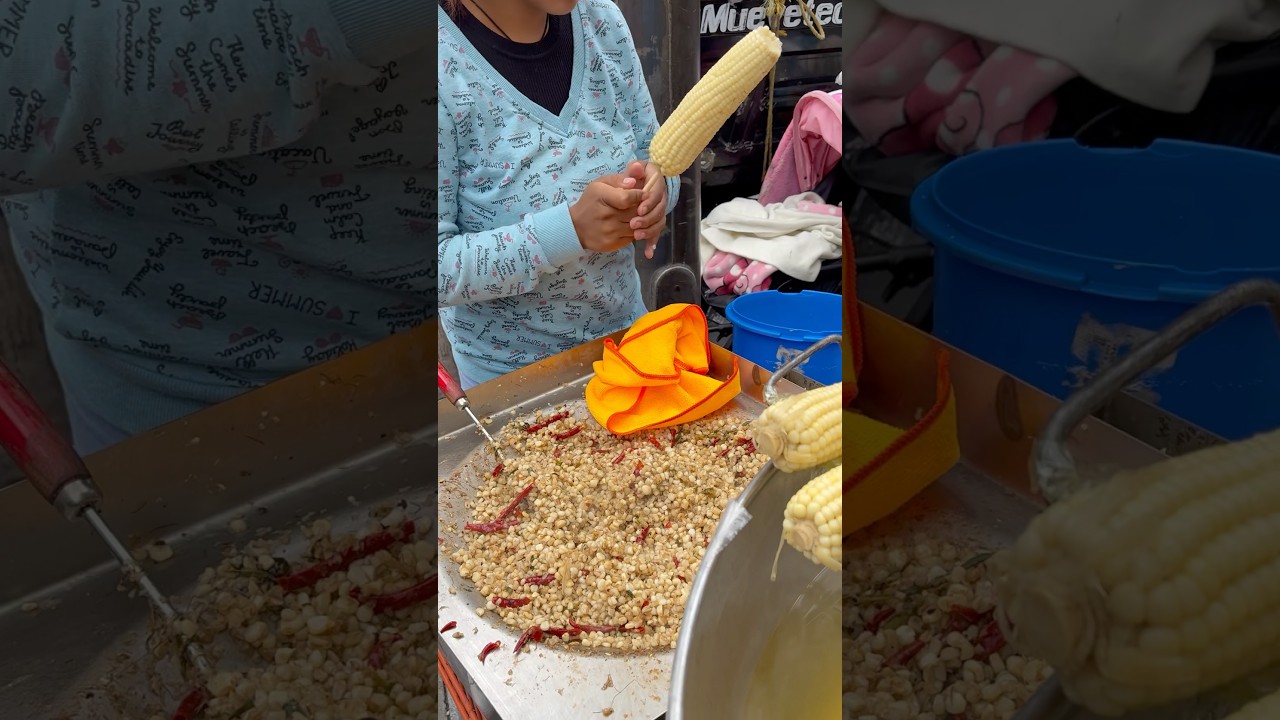 Elotes preparados en el centro hist&oacute;rico #Elotes #Preparados #foodie #viralshort #parati