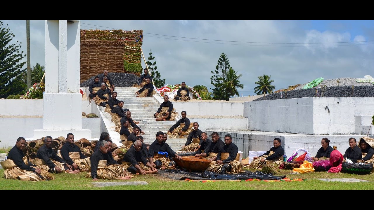 Hake Kilikili - Her Late Majesty Queen Halaevalu Mata'aho, the Queen Mother