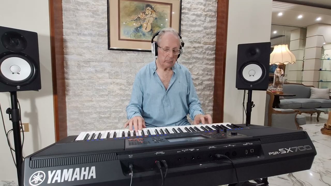 What a Feeling - Flashdance - Irene Cara - cover on Yamaha psr SX700. @nabilmattar2322 