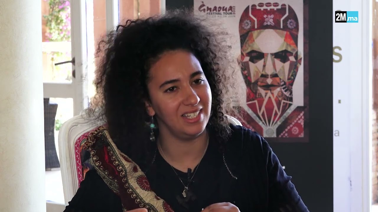 Découvrez Hind Ennaira, jeune talent féminin de la musique Gnaoua