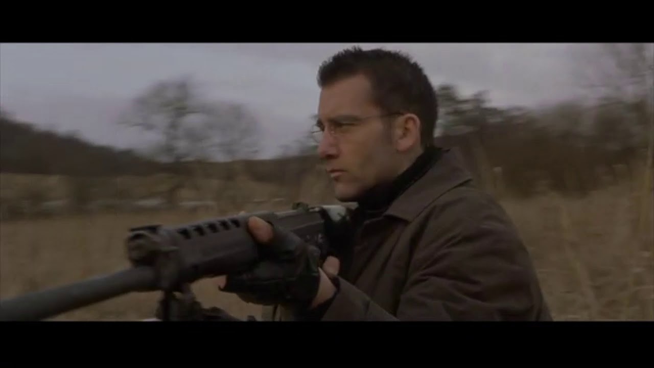 Bourne Identity - Farm House Fight - Clip #11- Matt Damon