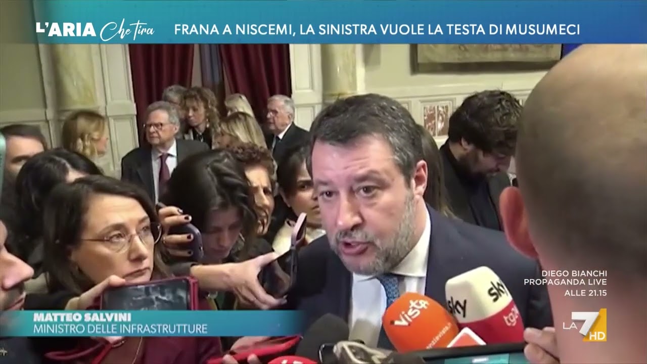 Frana a Niscemi, la sinistra vuole la testa d Musumeci