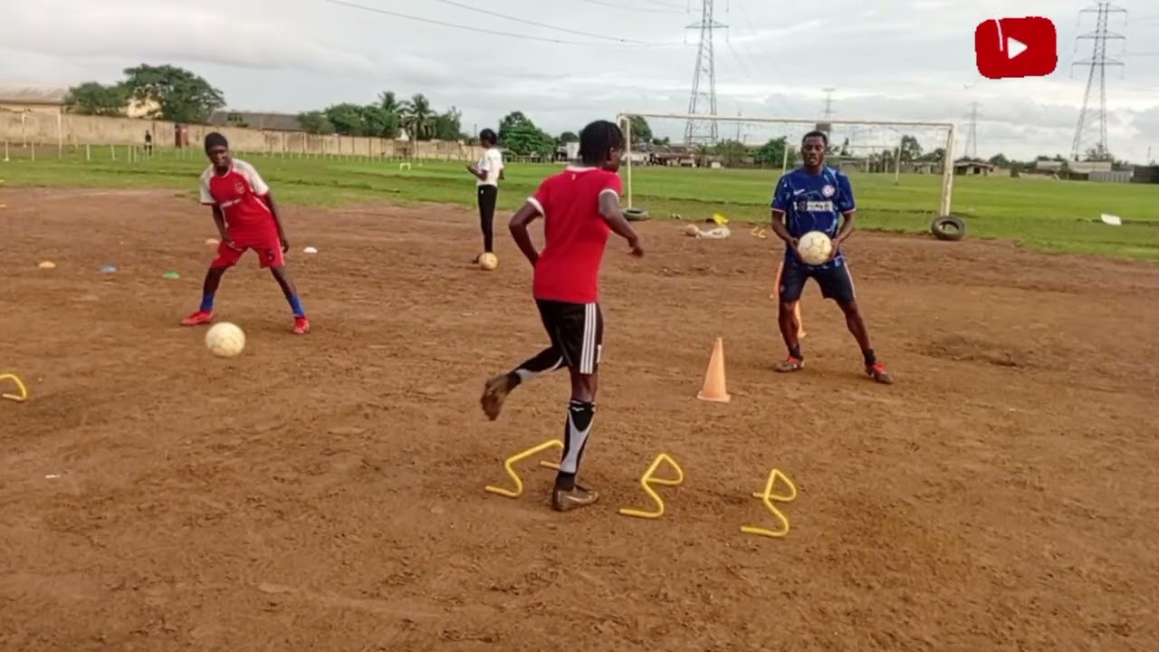 Ball Control and Both Foot Jabbing with Direction Changing 