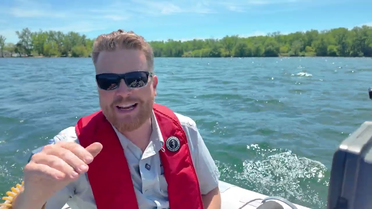 Tips for Crossing Another Boat&rsquo;s Wake (Waves)