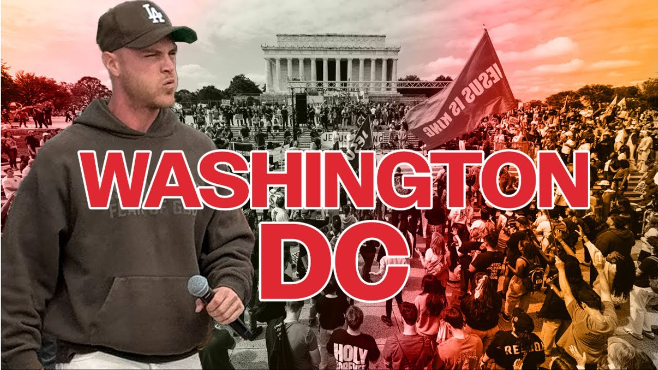 Thousands Gather at the Lincoln Memorial to Worship Jesus!