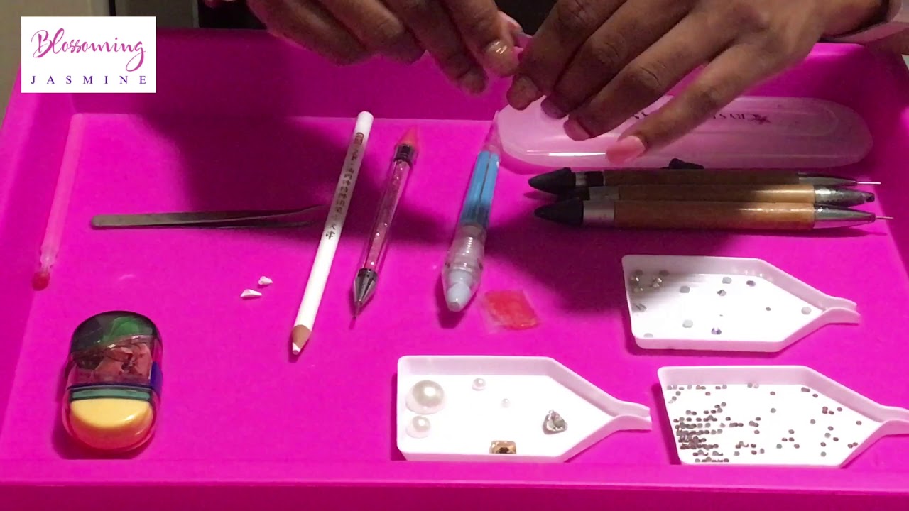 Choosing A Pick Up Tool for Rhinestones