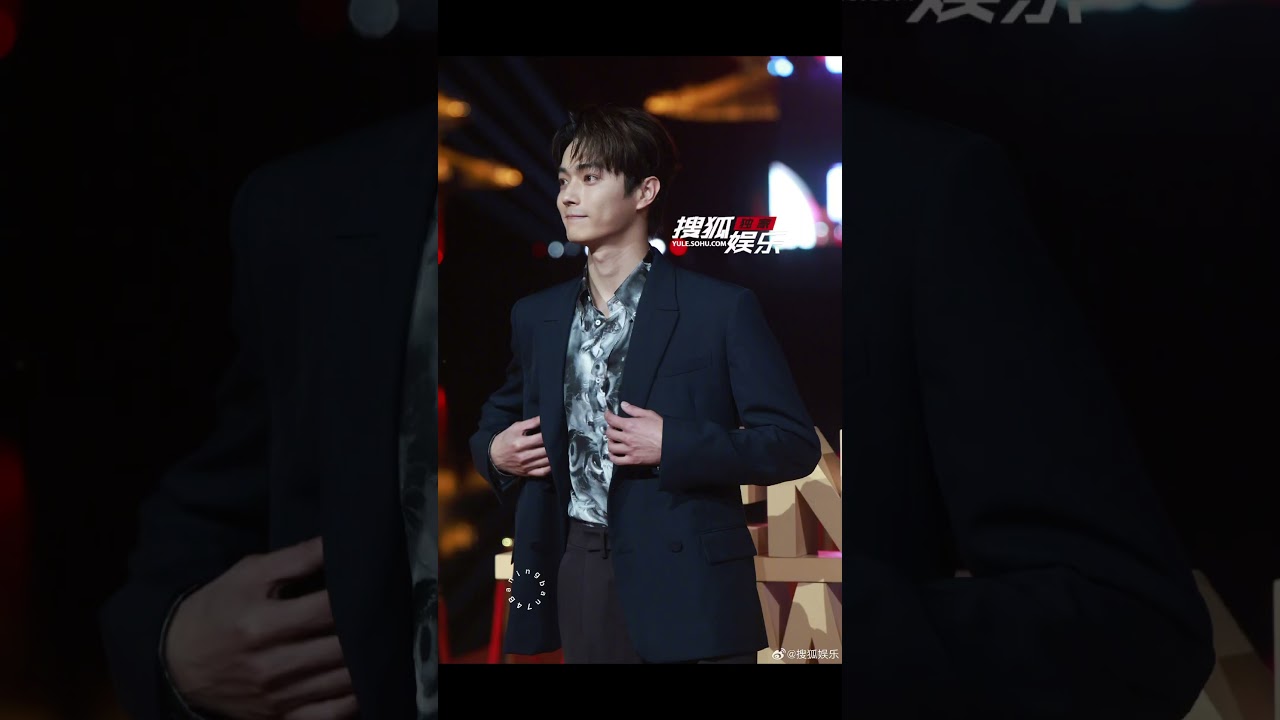 #xukai Red Carpet WENRONG AWARD CEREMONY 2023 the face look so tired 😢 #cdrama #model #soso #actor