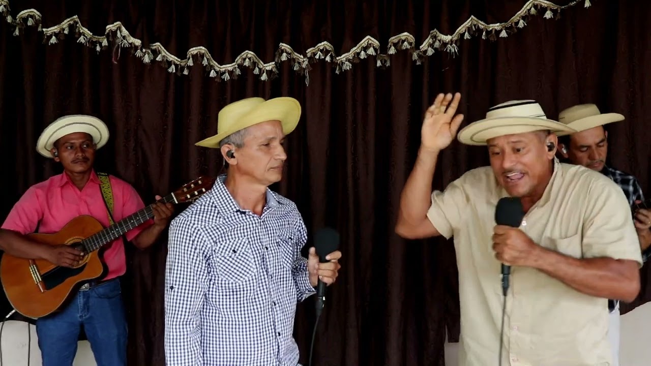 LUIS GUERRA Y CARLOS GIL TEMA ESTOY CAMINANDO MAL.. TORRENTE GALLINO PICAO