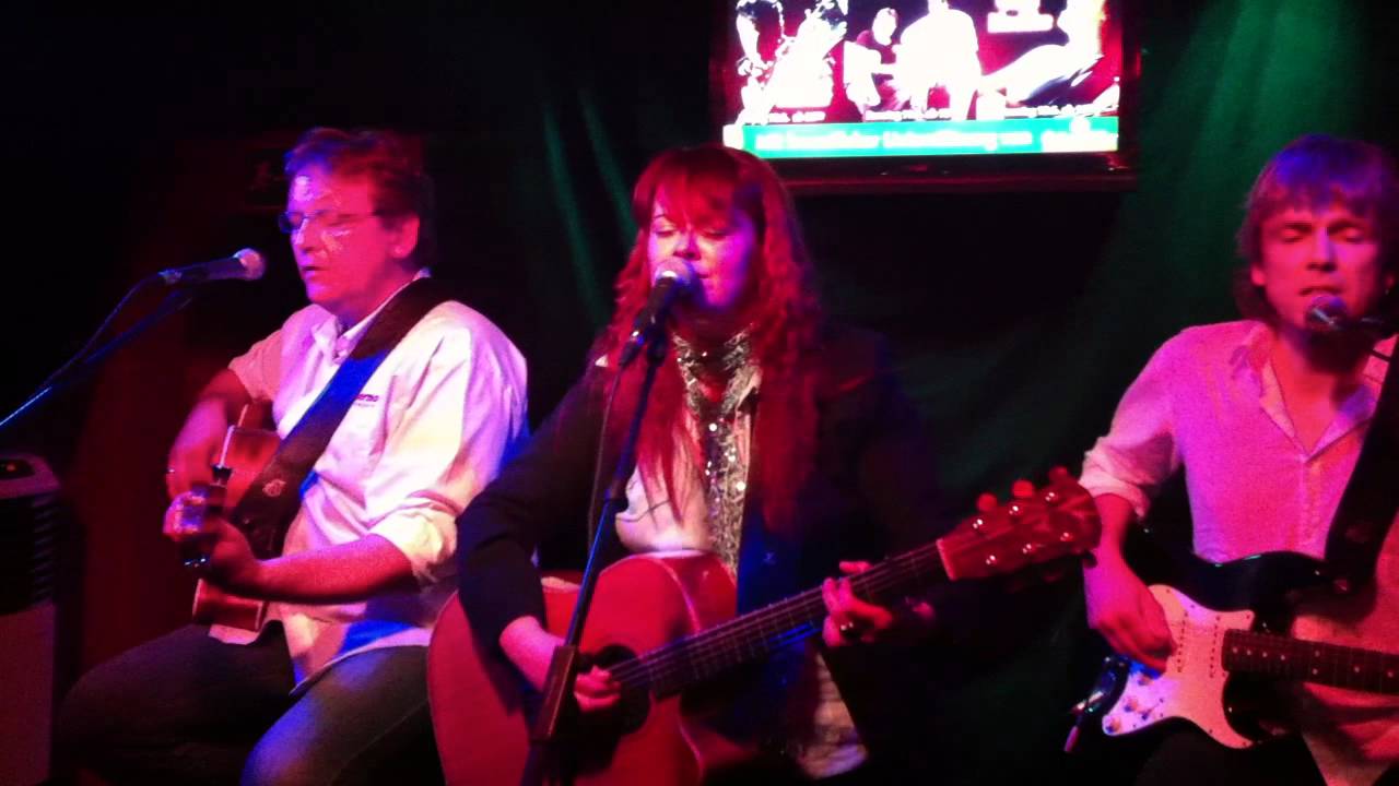 Gabi Liedtke singt Time after time von Cindy Lauper live