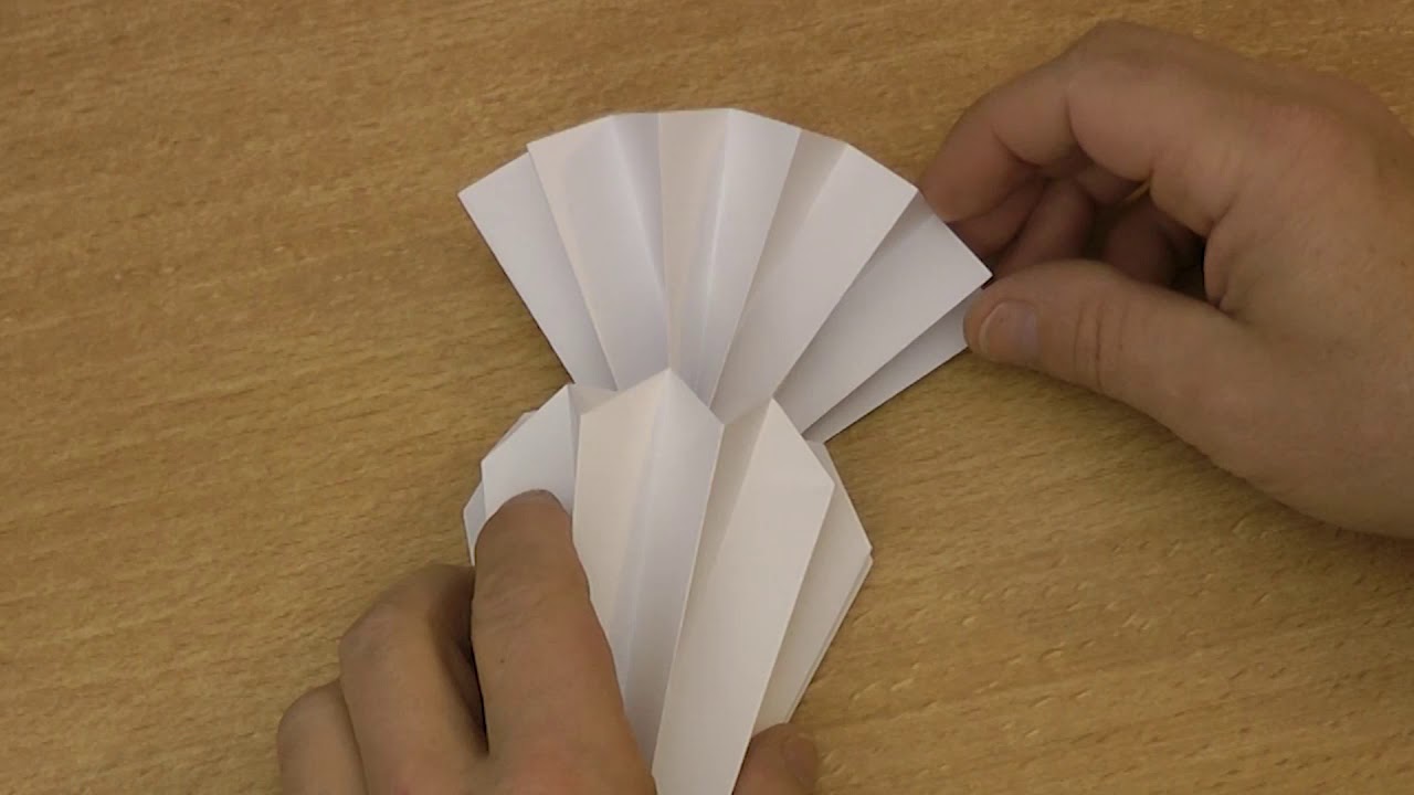 Falttechnik Teil 3: intuitive, freie Knickfaltung