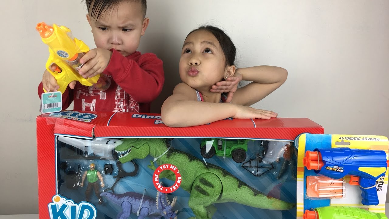 Dinosaur toy show