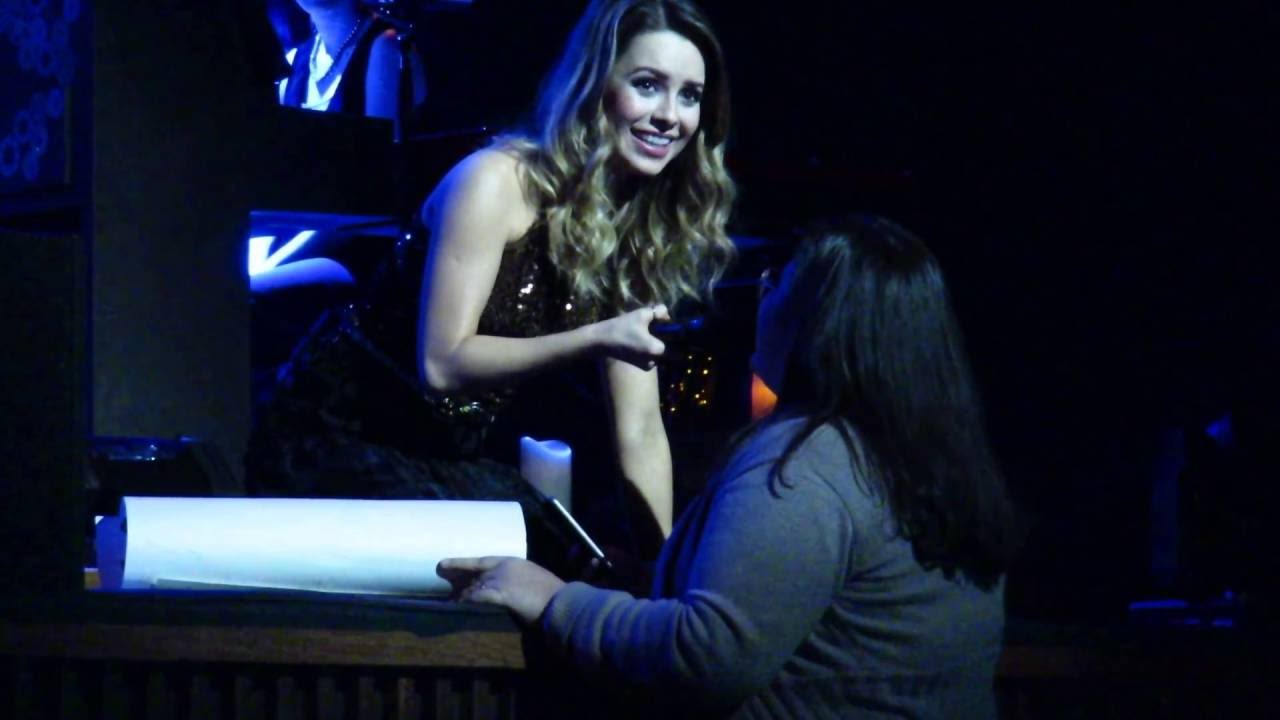 Sandy canta Idaho com fã no show de Porto Alegre - Show Meu Canto