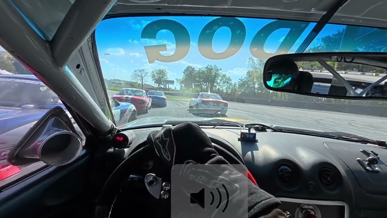 27 vs 44 &bull; Turn 12 &bull; SCCA Runoffs 2025