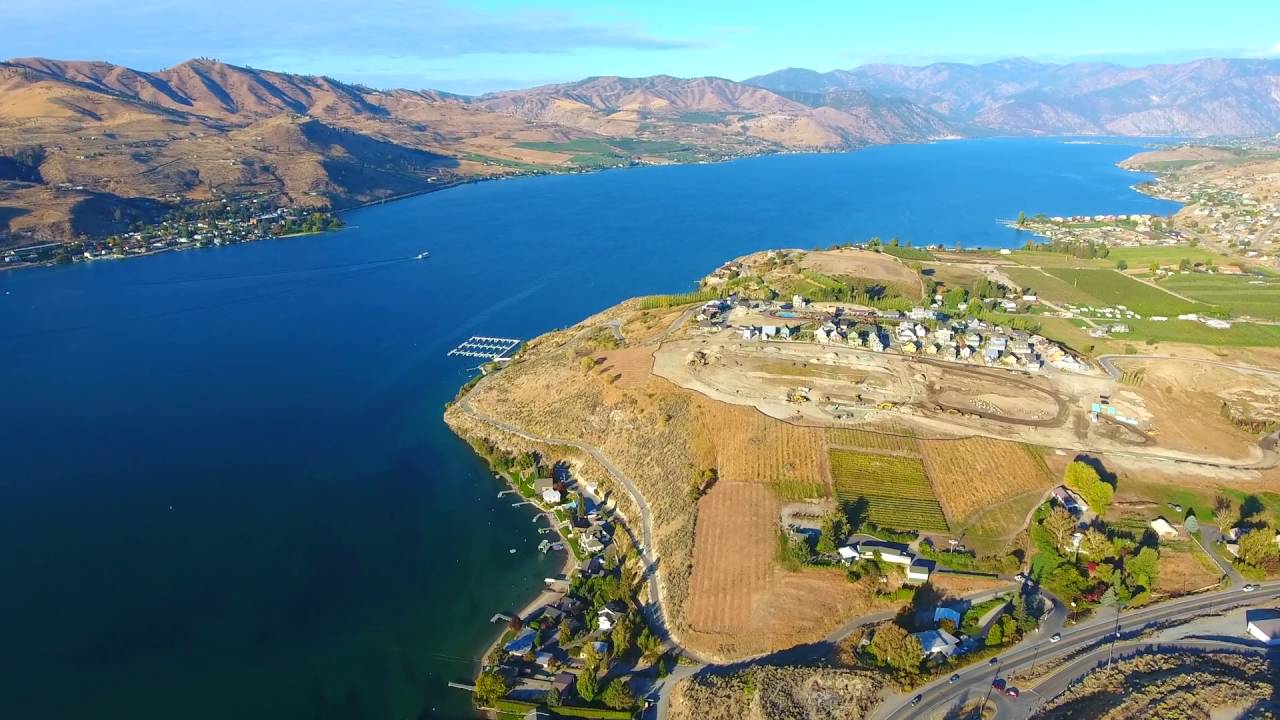 Lake Chelan Aerial View (4K)