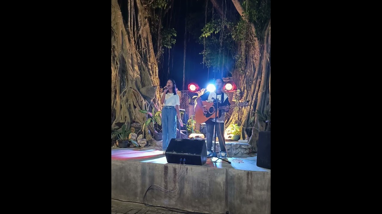 ibu Cover by Lintang senja @teras brawijaya