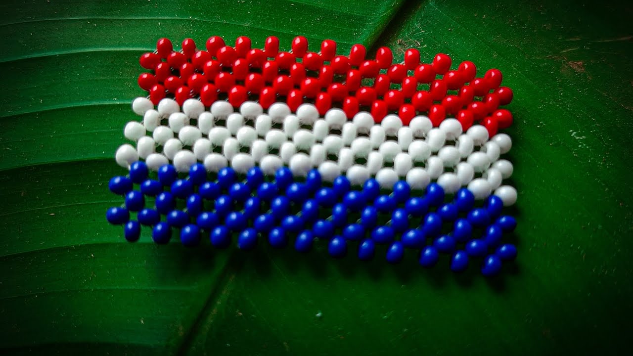 The Netherlands Beaded Flag Design