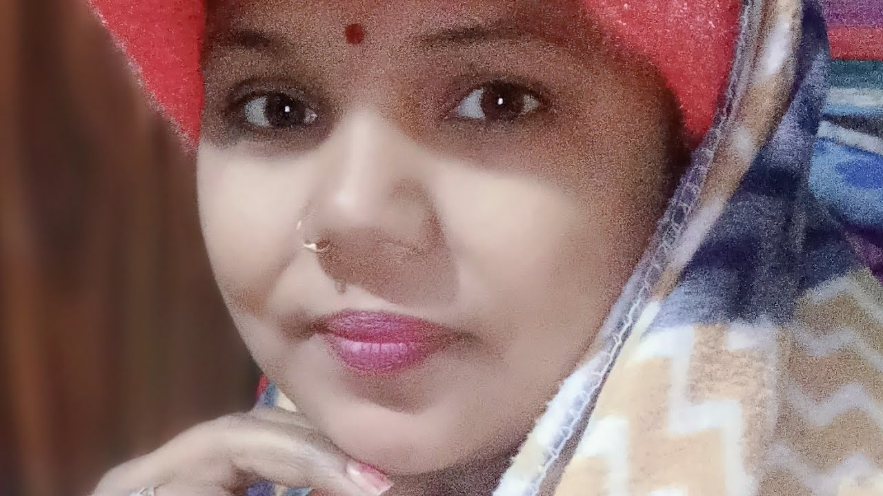 लाइव पर है