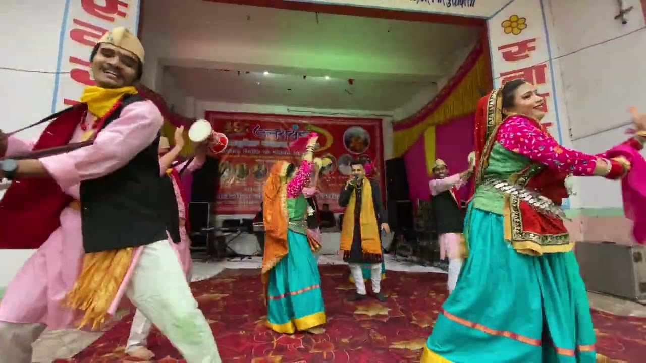 Pahadi Culture ka Asli Rang 😍 | Uttarakhand Dance Performance❤️✨