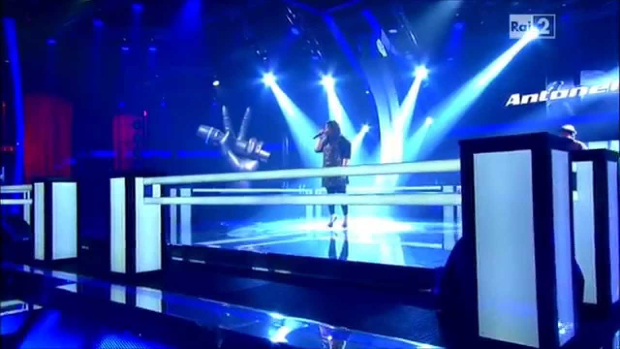 Almeno tu nell'universo di Mia Martini cantata da Antonella Anastasi. Team Noemi