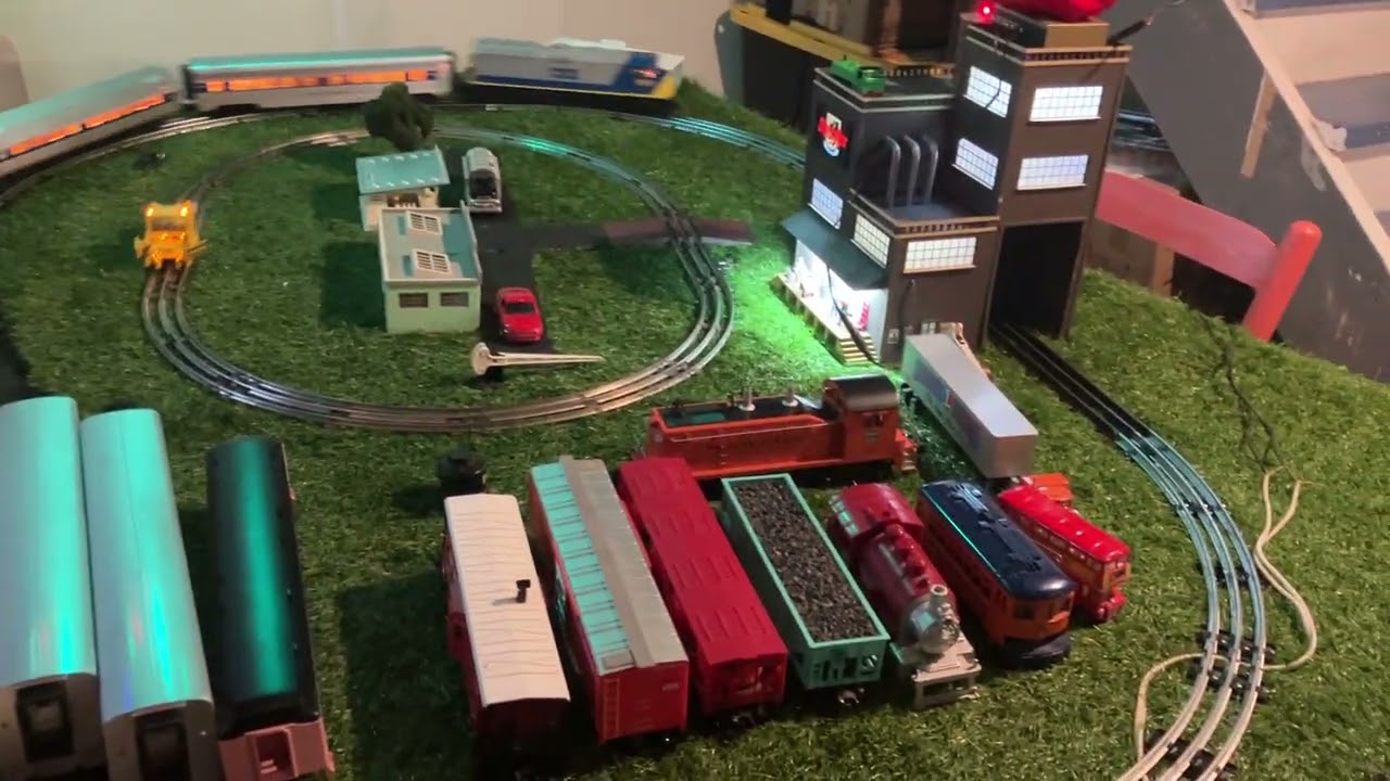 @LionelModelTrains @BachmannTrainsUSA @TheCarpetbagger Amtrak and Williams trains