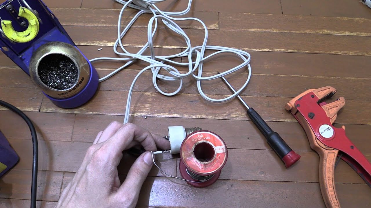 DIY Bulb AC Outlet Adapter