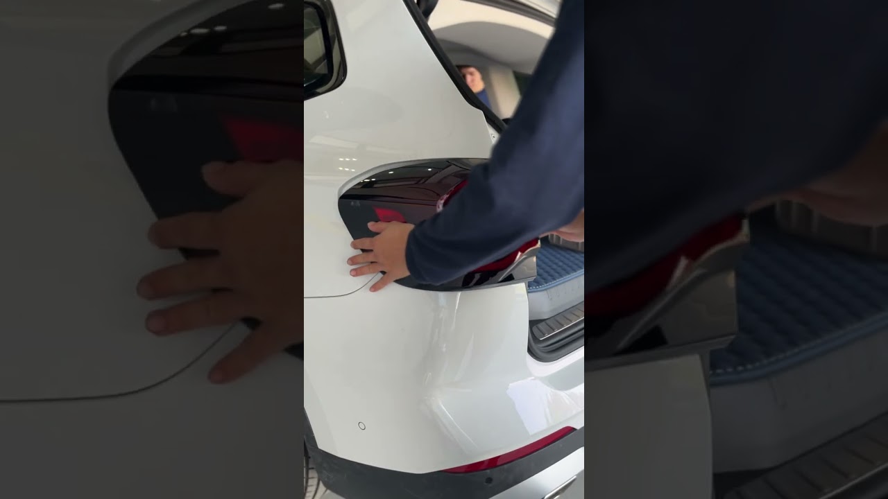 Video Nâng cấp cảnh báo điểm mù trên gương BMW X3 2023 Thaco lắp ráp [ 0961618187 ]