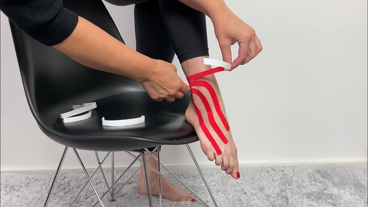 Tejpování OTOKU KOTNÍKU - lymfotejp | GEMMEDICAL