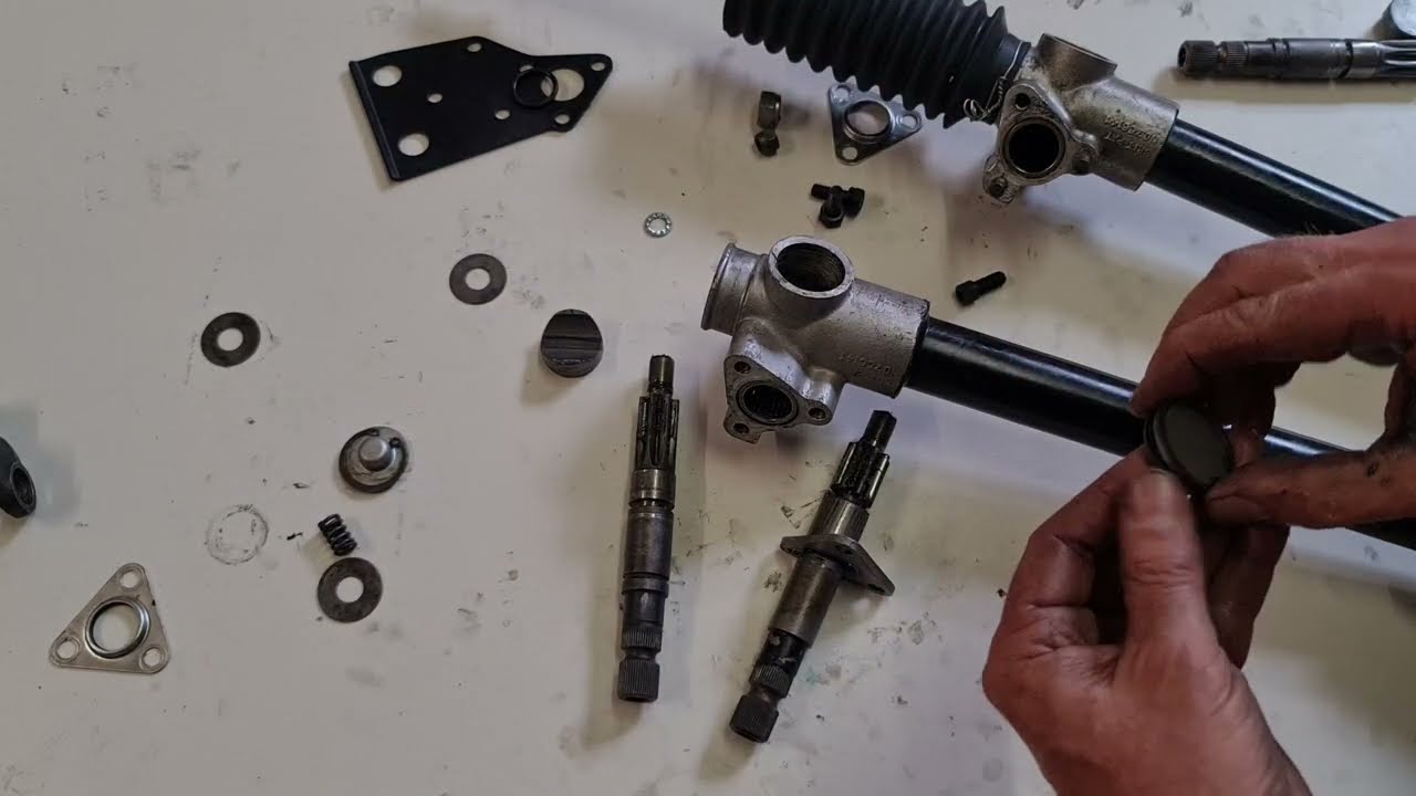 Jaguar E Type the Original explained in details, here the change of steering rack ratio.
