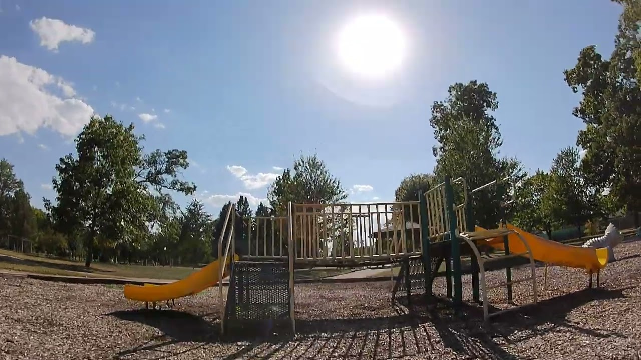 3 inch FPV cruise at the park