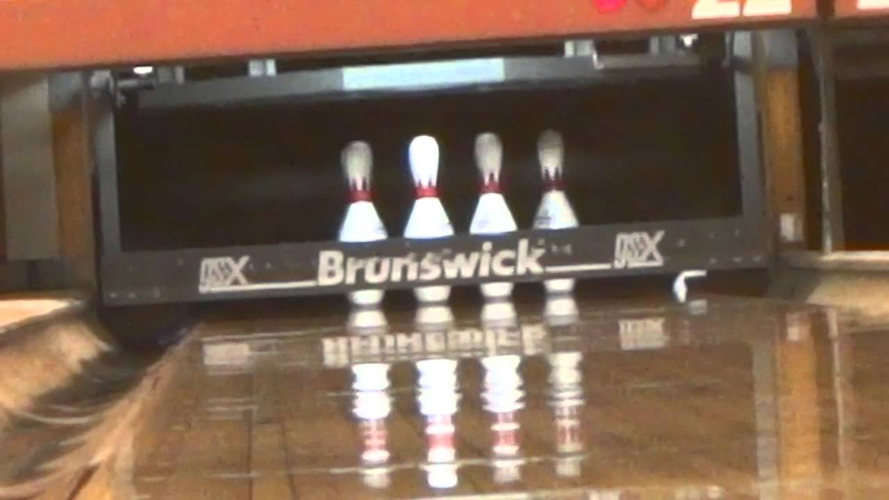 Bowling at Red Rock Lanes Part 2/5: Almost missed the pin!
