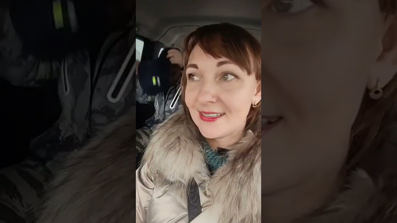 У каналі Весела_сімейка відбувається прямий ефір.