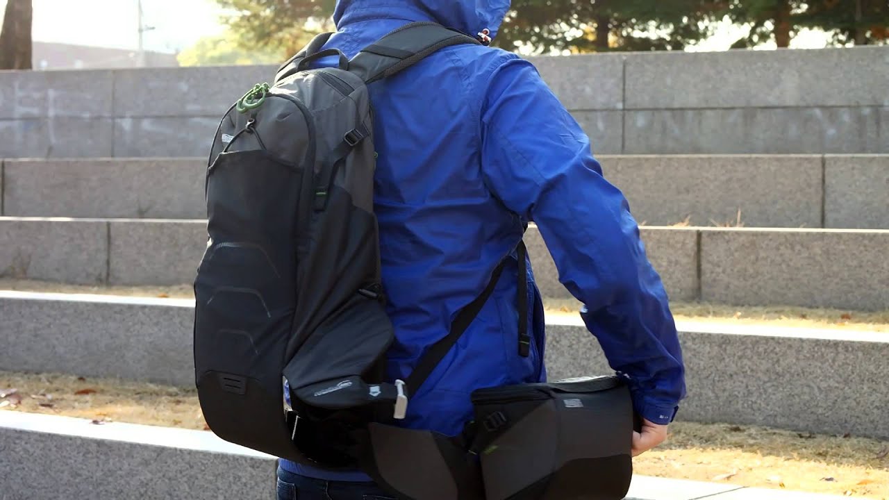 Convenient Camera Bag! Mindshift Gear Rotation 180&deg; Trail Review!