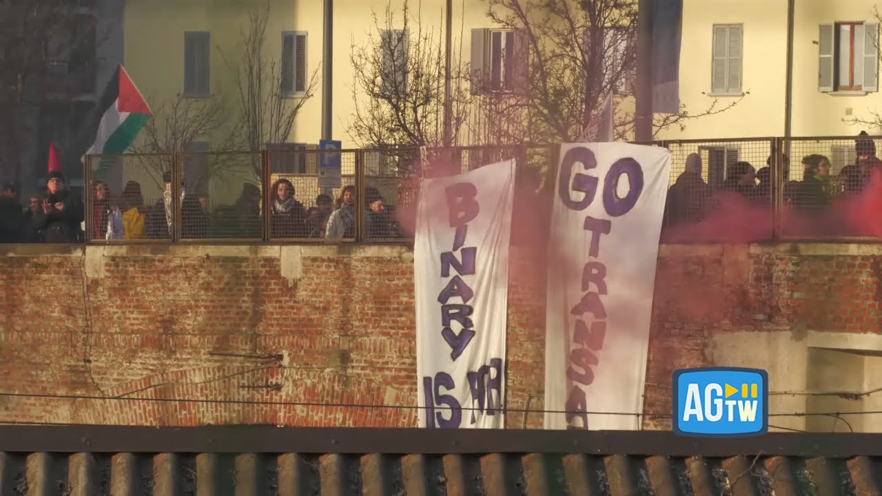 Protesta contro Milano-Cortina, fuochi artificiali e petardi sui binari