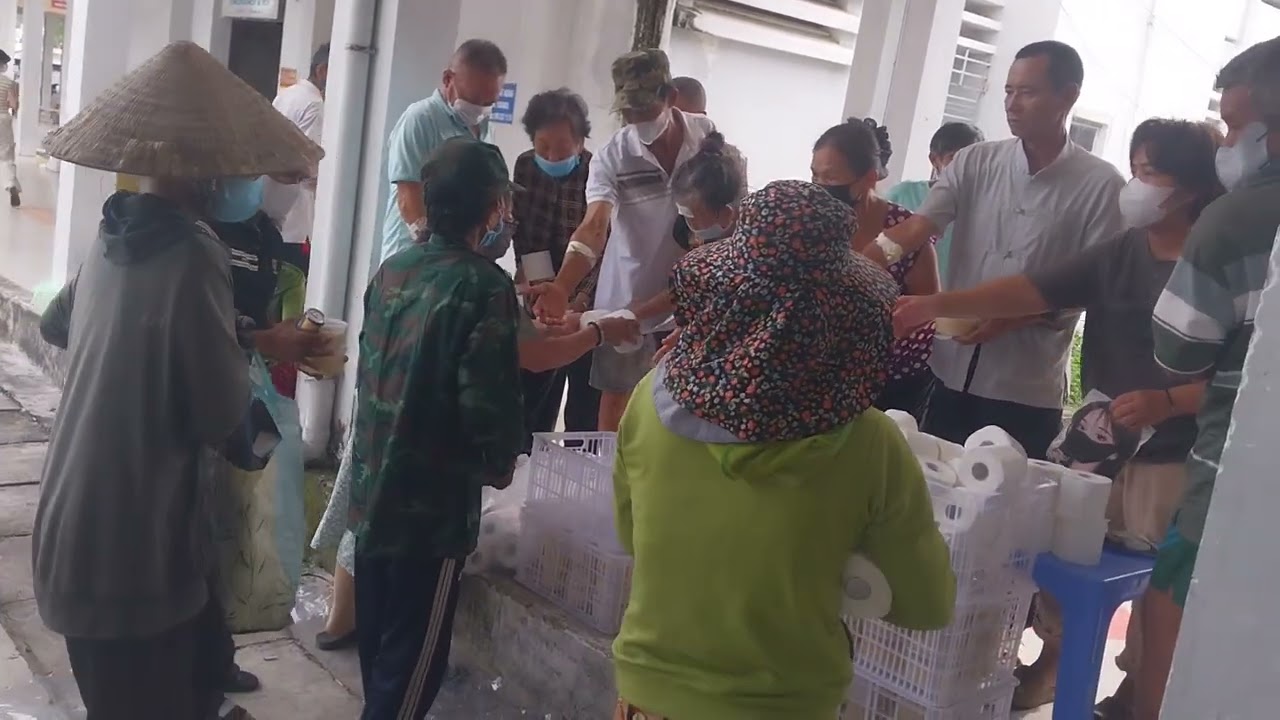 Lại đi  từ thien nè 