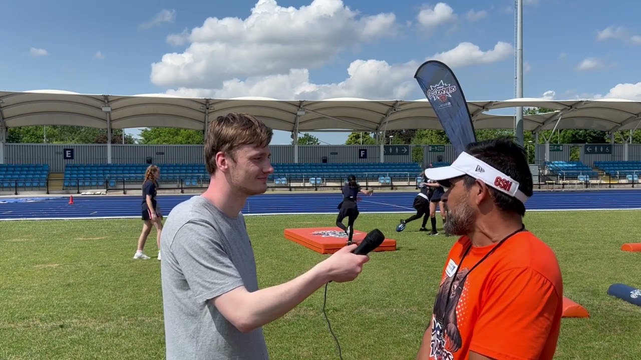 Gustavo Silva and Shaun Gayle inspire the next generation at Chicago Bears' Mini Monsters clinic
