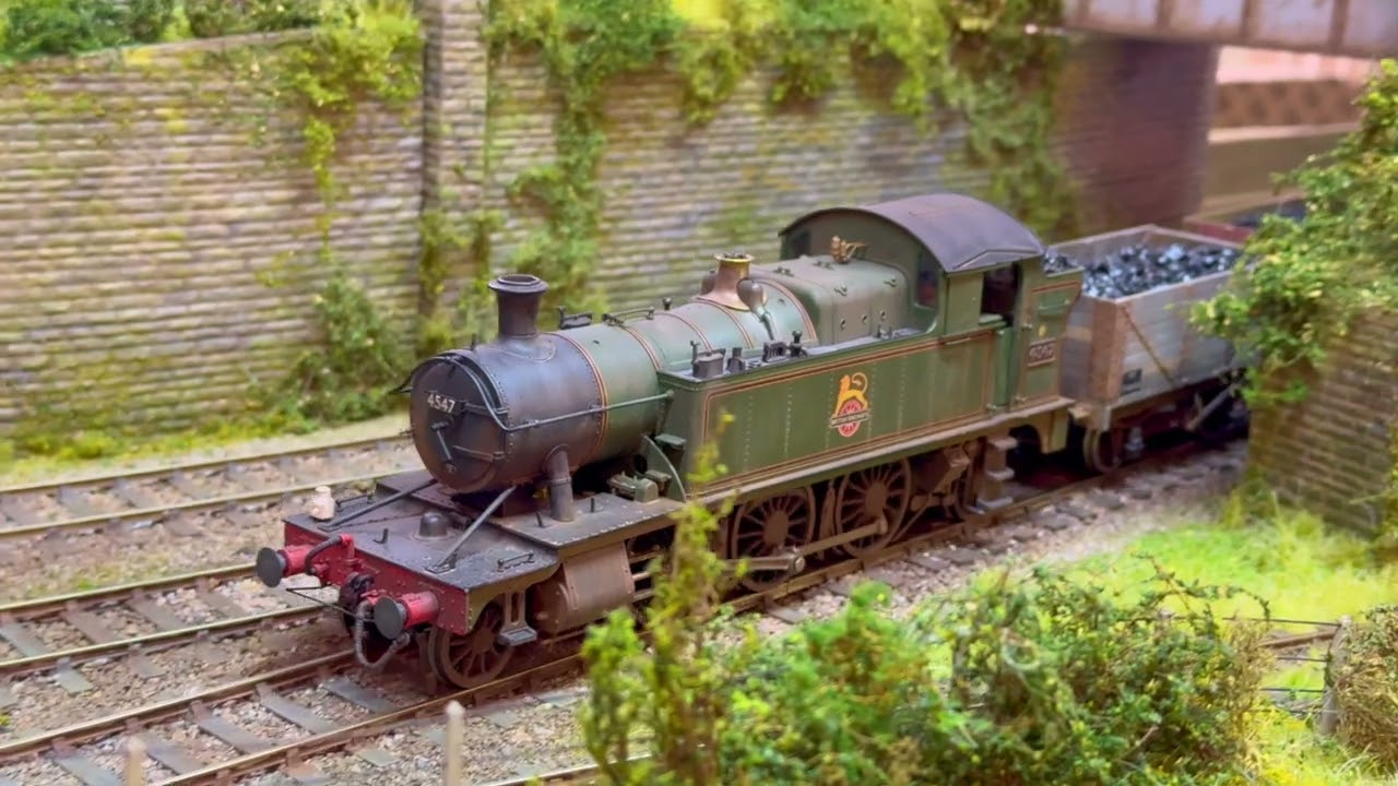 WEST WILTSHIRE GAUGE O GROUP THE WESTBURY MODEL RAILWAY SHOW 2024 FROM THE PARAGON HALL ON NOV 2ND