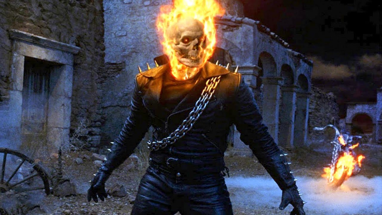 شاب عمل اتفاق مع الشيطان مقابل الحصول على قوه خارقه عشان ينقذ ابوه من الموت | ملخص Ghost Rider 1