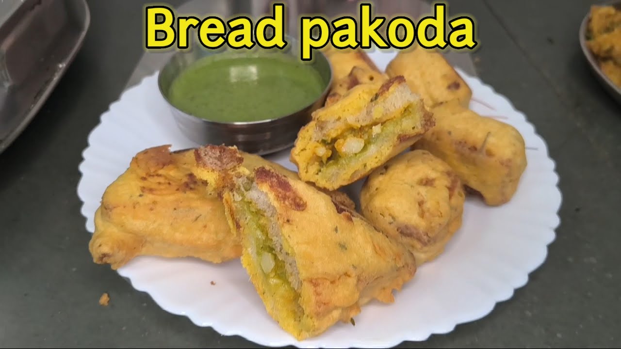 एक बार ऐसे बनाओ ब्रेड पकोड़ा, बार-बार खाने का मन करेगा 😋Crispy Bread Pakoda | Easy Tea Time Snack